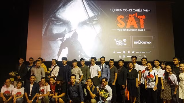 Nhóm Đuốc Mồi. Ảnh: VIỆT SỬ KIÊU HÙNG