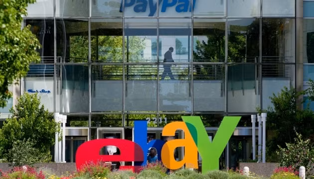 eBay tách PayPal thành công ty riêng