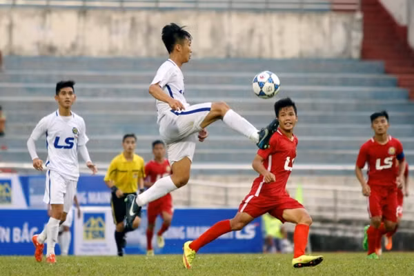 U17 PVF xuất sắc lội ngược dòng giành chiến thắng trước U17 Hoàng Anh Gia Lai trong ngày khai mạc.