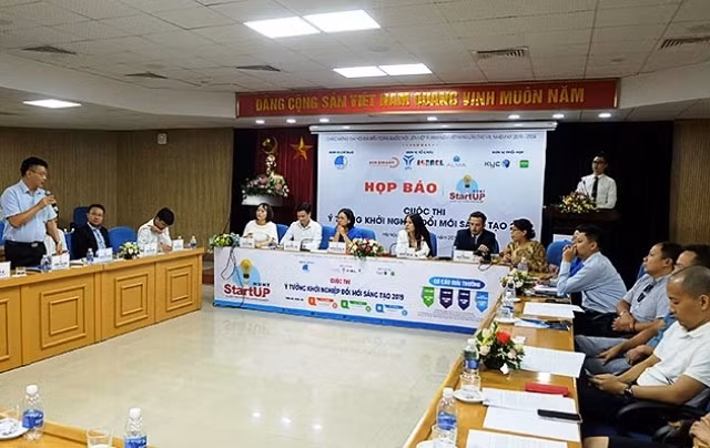 Toàn cảnh buổi họp báo thông tin về Cuộc thi "Ý tưởng khởi nghiệp sáng tạo Startup Hunt" năm 2019.