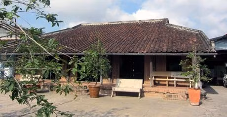 Nhà cổ miền Tây.