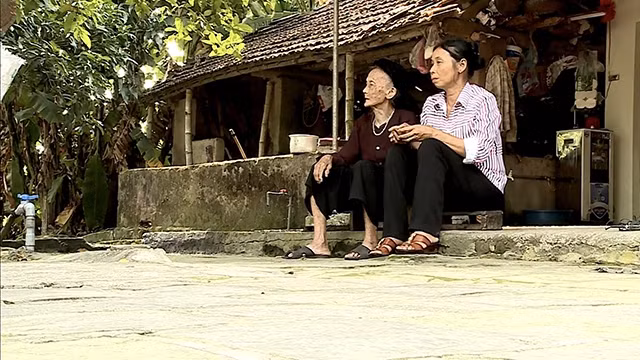 Một tấc đất không lùi kể những câu chuyện bình dị về những người lính Vị Xuyên trong thời bình.