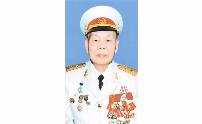 Trung tướng, Giáo sư, Nhà giáo Ưu tú Lê Xuân Lựu từ trần