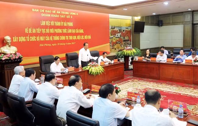 Phó Thủ tướng Thường trực Chính phủ Trương Hoà Bình làm việc tại TP Hải Phòng