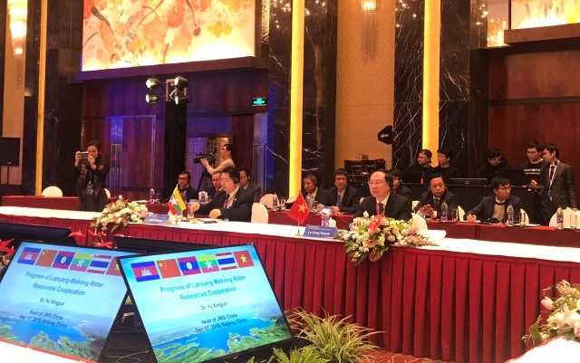Đoàn Việt Nam do Thứ trưởng Lê Công Thành dẫn đầu, dự Hội nghị.