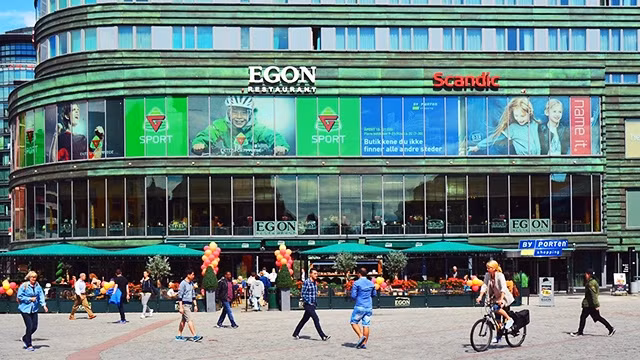 Một khu phố trung tâm không bóng xe hơi của Oslo. Ảnh: BUSINESS INSIDER