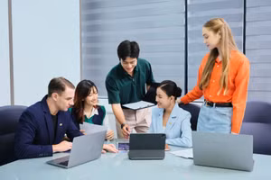 Hơn một nửa doanh nghiệp đã dành ít nhất 5% ngân sách công nghệ thông tin cho AI.