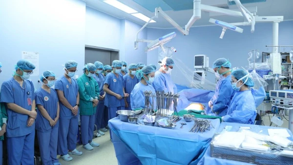 Tri ân nghĩa cử cao đẹp của người hiến.