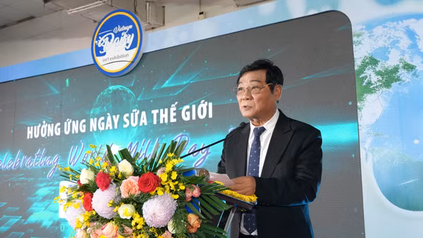 Ông Trần Quang Trung, Chủ tịch Hiệp hội Sữa Việt Nam phát biểu.