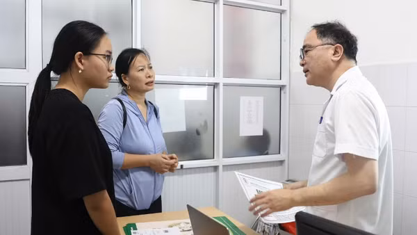 Việc phát hiện sớm bệnh lý cong vẹo cột sống có ý nghĩa rất quan trọng, hạn chế nguy cơ phải phẫu thuật.