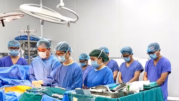 Lời tri ân của các y. bác sĩ Bệnh viện Hữu nghị Việt Đức đến N.V.N.