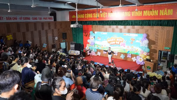 Ngày hội của bé dành cho các bệnh nhi đang nằm điều trị tại Bệnh viện Nhi Trung ương.