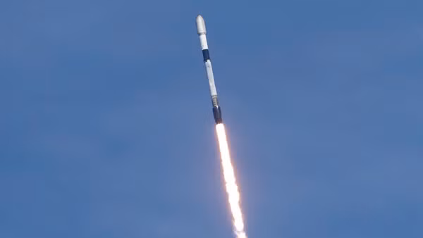VinSpace ký hợp đồng với SpaceX, dự kiến phóng vệ tinh lên quỹ đạo năm 2027