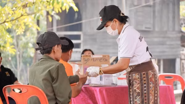 Tại Champasak, dự án hướng tới mục tiêu giúp nhiều người có nguy cơ và người bị ảnh hưởng bởi HIV/lao được phát hiện, điều trị sớm hơn; đồng thời cải thiện chất lượng, tính bao trùm và sự bền vững của các dịch vụ HIV/lao dựa vào cộng đồng. (Ảnh: CCRD cung cấp)