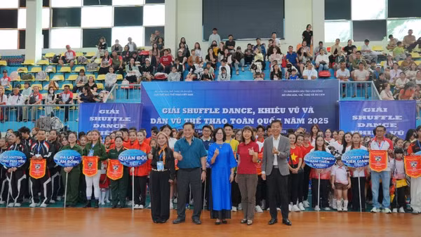 Dự án đồng hành cùng Cục Thể dục Thể thao Việt Nam, Bộ Văn hóa, Thể thao và Du lịch tổ chức các Giải Shuffle Dance, Khiêu vũ và Dân vũ thể thao toàn quốc, lan tỏa tinh thần vận động và lối sống khỏe tới cộng đồng.