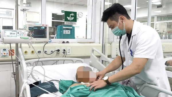 Bệnh nhân nguy kịch vì mắc uốn ván. 