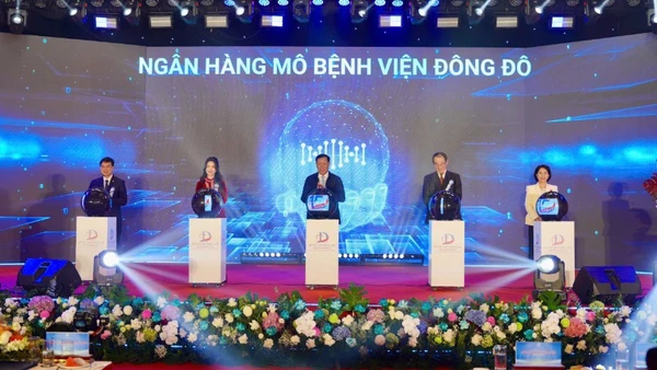 Bệnh viện Đông Đô ra mắt Ngân hàng Mô. 