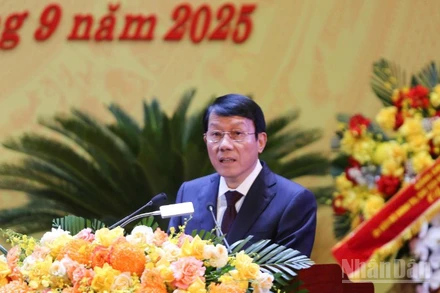 Đại tướng Lương Tam Quang phát biểu ý kiến chỉ đạo đại hội.