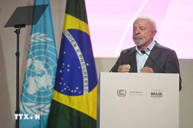 Tổng thống Brazil Luiz Inacio Lula da Silva phát biểu tại Hội nghị COP30 ở Belem, Brazil. (Ảnh: THX/TTXVN)