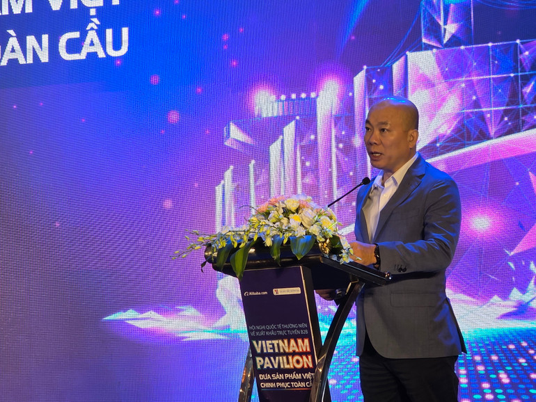 Ông Vũ Bá Phú, Cục trưởng Cục Xúc tiến thương mại (Bộ Công thương). (Ảnh: KIM DUNG) 1000095465.jpg