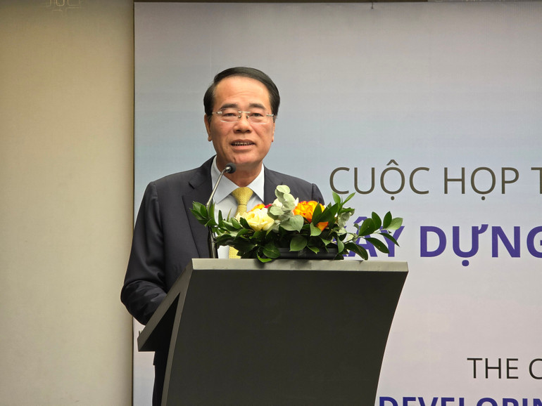 Ông Tăng Thế Cường - Cục trưởng Cục Biến đổi khí hậu (Bộ Nông nghiệp và Môi trường) 1000095695.jpg