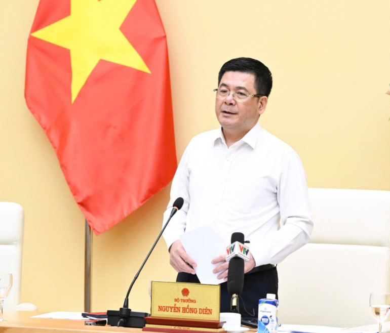 Bộ trưởng Nguyễn Hồng Diên phát biểu tại cuộc họp. d586631dd521627f3b30-2723.jpg
