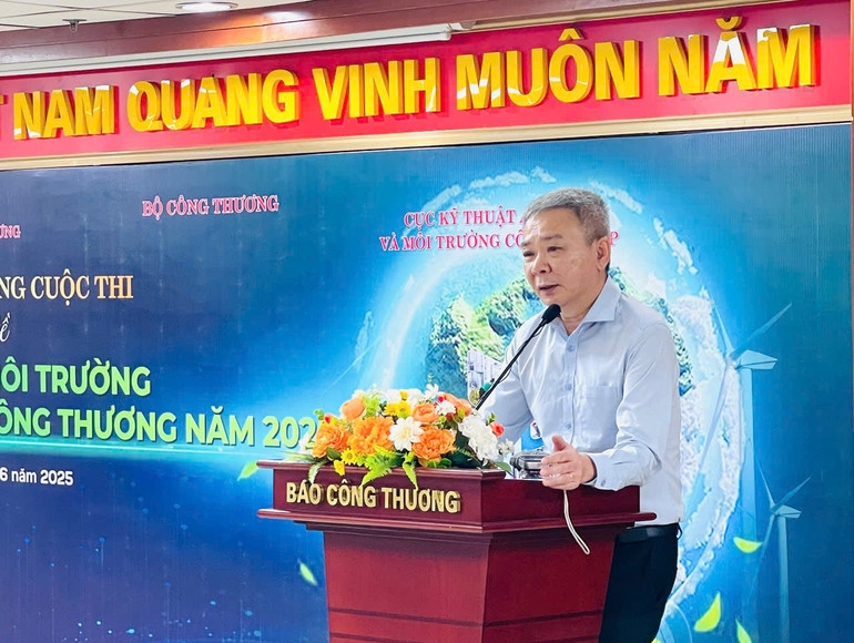 Ông Nguyễn Tiến Cường - Phó Tổng Biên tập Báo Công Thương. (Ảnh: KIM DUNG) ptbbt56.jpg