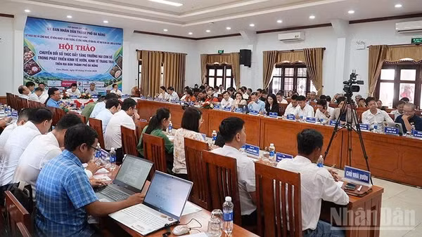 Quang cảnh hội thảo. (Ảnh: QV)
