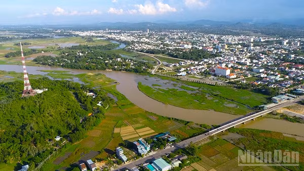 Một góc khu vực thành phố Tam Kỳ, tỉnh Quảng Nam (cũ), nay là khu vực phía nam thành phố Đà Nẵng. (Ảnh: ANH QUÂN)