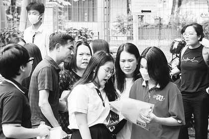 Kỳ thi vào lớp 10 luôn tạo áp lực cho cả học sinh và phụ huynh. Ảnh: NAM NGUYỄN