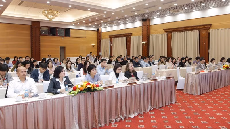 Các đại biểu tham dự Hội nghị.