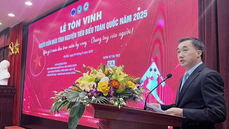 Thứ trưởng Trần Văn Thuấn phát biểu tại Lễ tôn vinh. tv1.jpg
