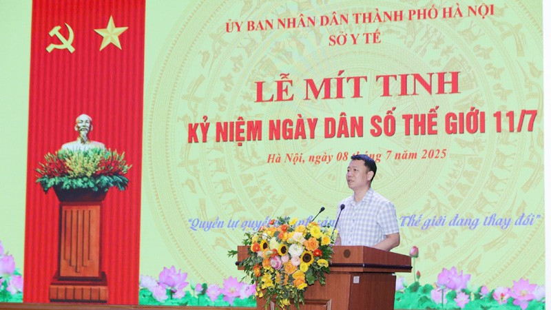 Cục trưởng Dân số (Bộ Y tế) Lê Thanh Dũng phát biểu tại lễ mít-tinh. ds2.jpg