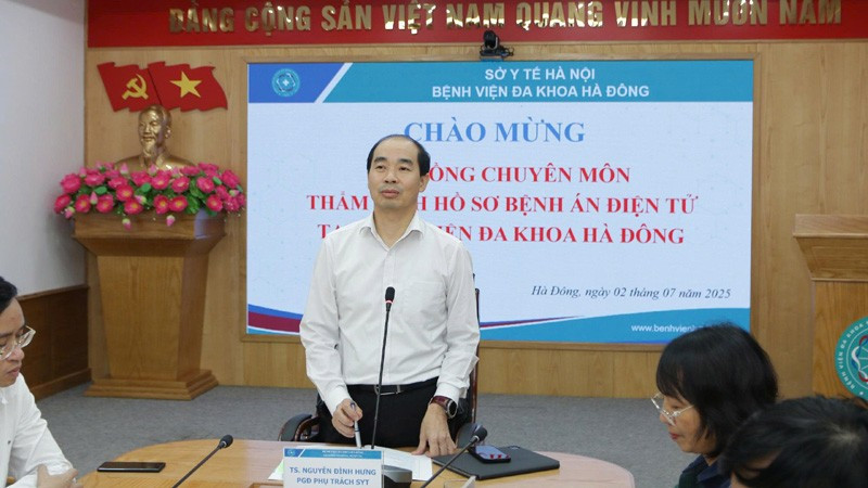 Tiến sĩ Nguyễn Đình Hưng phát biểu ý kiến tại Hội nghị hd4.jpg