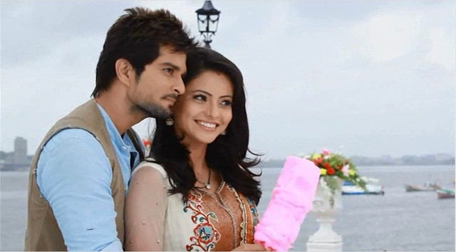 Hai diễn viên chính trong phim "Không thể lìa xa".