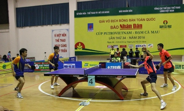 Trận đấu với nhiều pha bóng hay giữa hai đội Quân đội và CLB T&T.