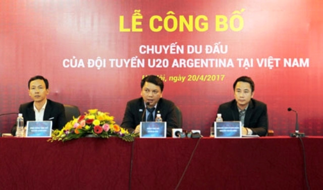 Tổng Thư ký VFF Lê Hoài Anh phát biểu tại cuộc họp báo.