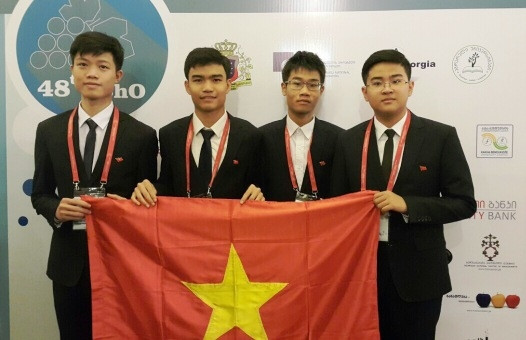 Các học sinh của đội tuyển Việt Nam tham dự Olympic Hóa học quốc tế năm 2016 (Ảnh do Bộ GD-ĐT cung cấp)