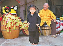 Võ sư Hai Trung làm trống