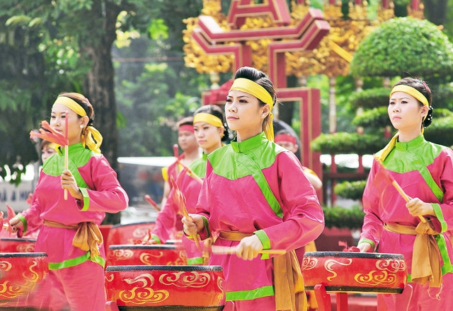 Rộn ràng hội Xuân Hà Nội.       Ảnh: Gia Phát