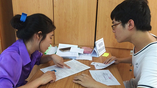Cân nhắc khi nộp hồ sơ đăng ký các môn thi là lời khuyên của nhiều chuyên gia.