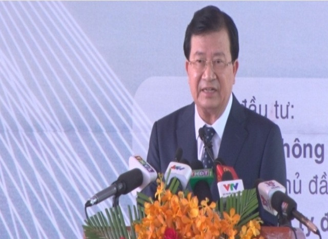 Phó Thủ tướng Trịnh Đình Dũng phát biểu tại Lễ khánh thành.