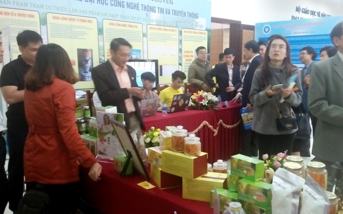Nhiều sản phẩm, kết quả nghiên cứu khoa học của ĐHTN được giới thiệu tại nhiều hội chợ, triển lãm. 