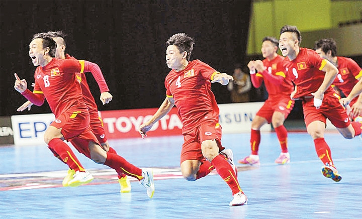 Đội tuyển bóng đá trong nhà Việt Nam. Ảnh: TÚ TRẦN