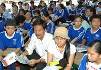 Hướng dẫn ôn thi tốt nghiệp THPT năm 2007 môn Văn