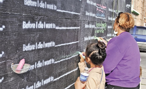 Những bức tường ước vọng