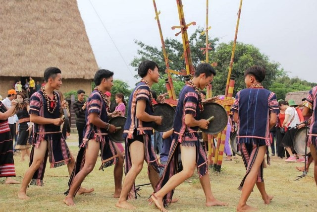 “Lời ru từ đại ngàn Tây Nguyên” tại Làng VH-DL các dân tộc Việt Nam 