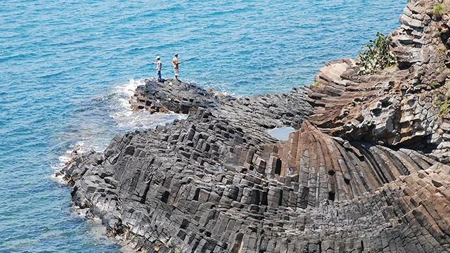 Câu cá ở ghềnh Đá Đĩa