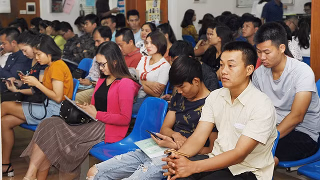 Người lao động được nhận trợ cấp thất nghiệp khi tham gia bảo hiểm xã hội.