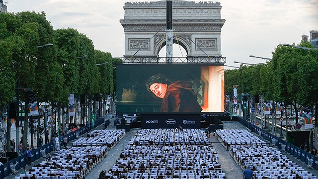 Rạp chiếu phim ngoài trời khổng lồ